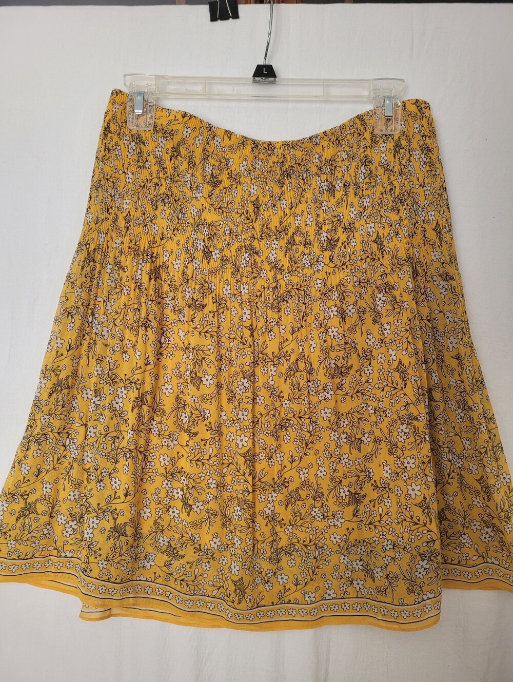 Max Studio Floral Yellow Skirt Size L Mini Lined Feminine